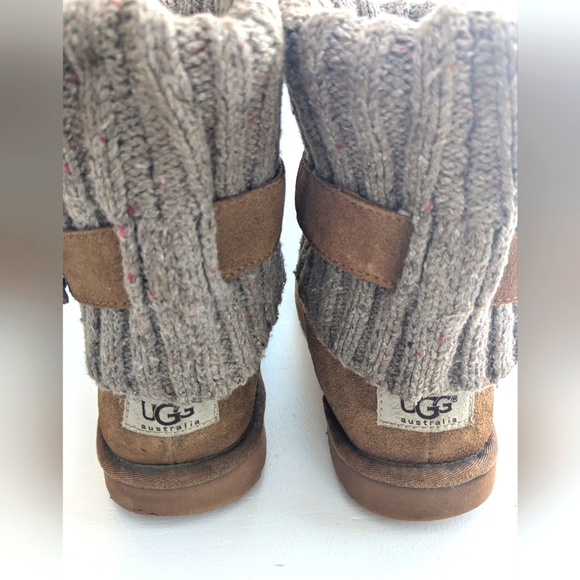 UGG Cambridge Knit Convertible Boots - Picture 4 of 13